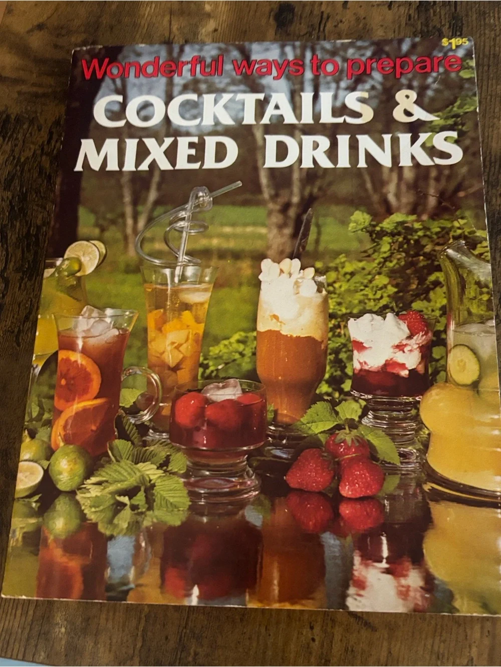 Vintage 1979 Cocktails & Mixed Drinks Cookbook Jo Ann Shirley Playmore Retro